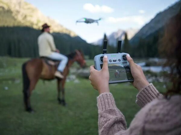 DJI Mini 4 Pro avec radiocommande DJI RC 2 – Image 7